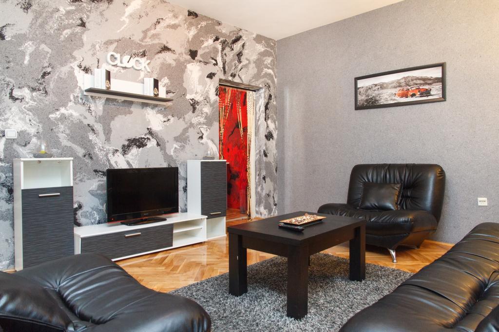 Apartment Aleksandar Belgrado Esterno foto